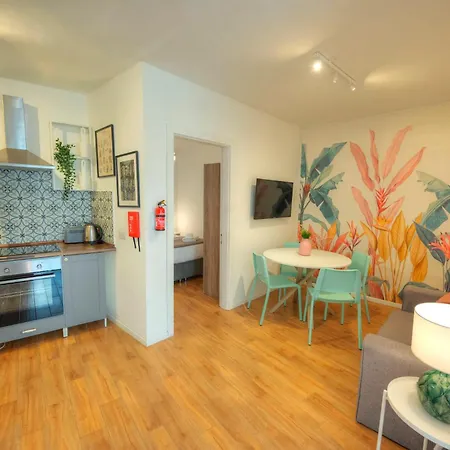 2 Bedroom 3min Walk From The *